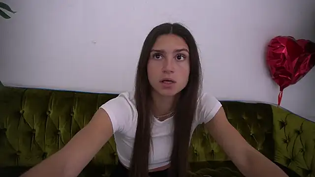 Snapshot of ValeryRoyale chatting on 14, 3, 2025 ValeryRoyale online show from 14, 3, 2025