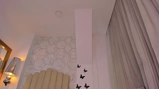 Snapshot of Foxy200__ chatting on 20, 6, 2026 Foxy200 online show from 20, 6, 2026