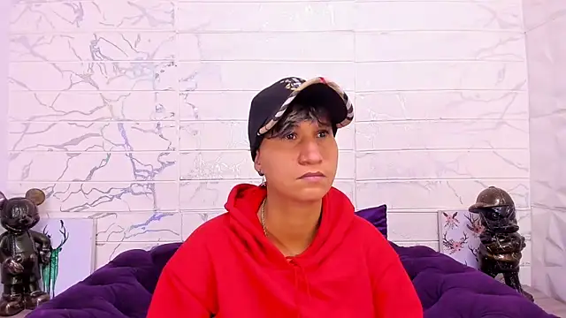 Im Milan Rs online show from 18, 2, 2025