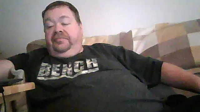 Snapshot of hitman_35 chatting on 5, 7, 2026 hitman 35 online show from 5, 7, 2026