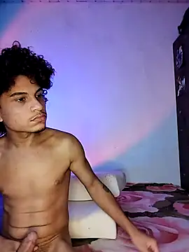 CasalAkira online show from 28, 9, 2025