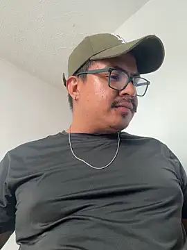 Snapshot of Ratigo69 chatting on 25, 3, 2026 Ratigo69 online show from 25, 3, 2026