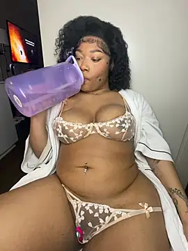 Snapshot of dvtbvby chatting on 25, 2, 2025 dvtbvby online show from 25, 2, 2025