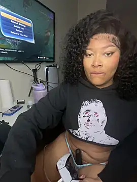 Snapshot of dvtbvby chatting on 3, 3, 2025 dvtbvby online show from 3, 3, 2025