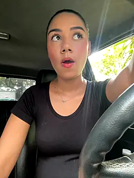 Snapshot of _Luana chatting on 10, 11, 2025 Luana online show from 10, 11, 2025