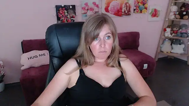 Snapshot of Hot_Milady chatting on 29, 6, 2026 Hot Milady online show from 29, 6, 2026