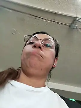 Snapshot of Katalina_S3xy chatting on 6, 3, 2025 Katalina S3xy online show from 6, 3, 2025