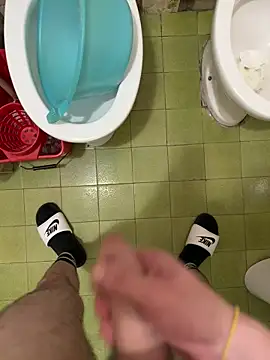 Snapshot of Miky_21 chatting on 29, 10, 2025 Miky 21 online show from 29, 10, 2025