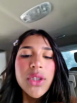 Mariangel 11 online show from 4, 12, 2025