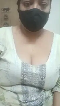 Snapshot of zeepe19 chatting on 7, 7, 2026 zeepe19 online show from 7, 7, 2026