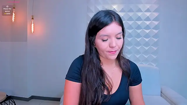 ValeriaRoldanX online show from 27, 3, 2026