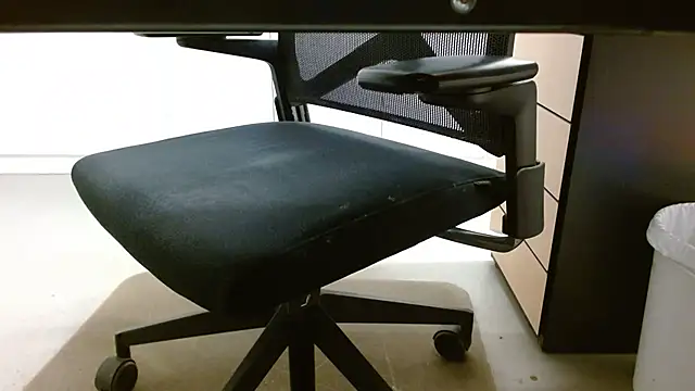 Snapshot of lovewalknaked chatting on 3, 12, 2025 lovewalknaked online show from 3, 12, 2025