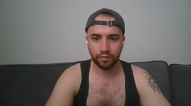 Snapshot of TomAlex chatting on 5, 3, 2025 TomAlex online show from 5, 3, 2025