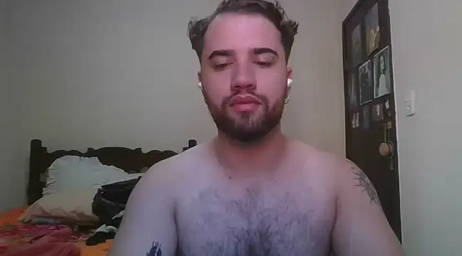 Snapshot of TomAlex chatting on 9, 3, 2025 TomAlex online show from 9, 3, 2025