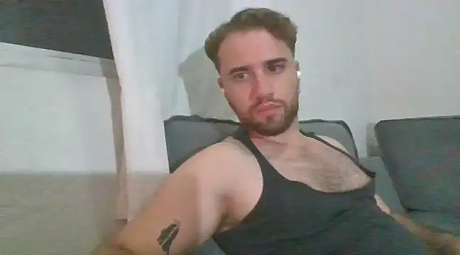 Snapshot of TomAlex chatting on 11, 3, 2025 TomAlex online show from 11, 3, 2025