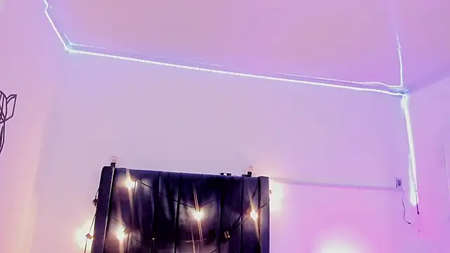 CamiloDoumit online show from 3, 2, 2025