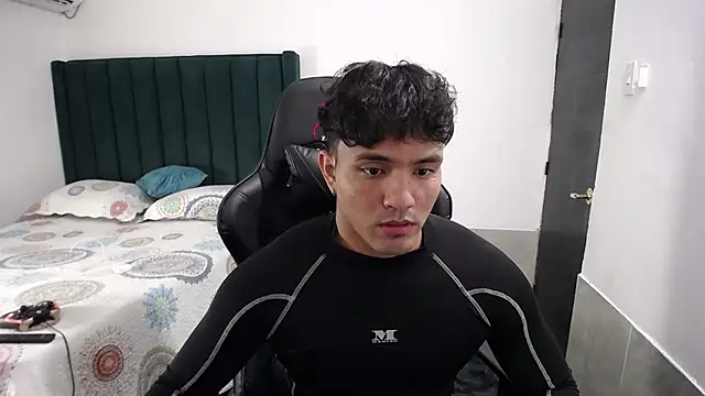 man dur07 online show from 12, 9, 2025