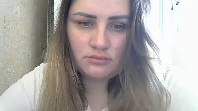Snapshot of Honeydew-Waves chatting on 5, 3, 2026 Honeydew-Waves online show from 5, 3, 2026