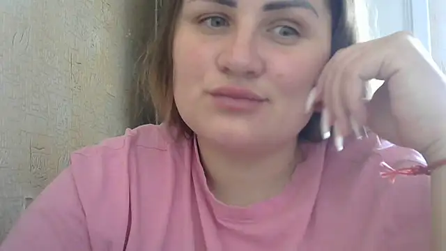 Snapshot of Honeydew-Waves chatting on 6, 3, 2026 Honeydew-Waves online show from 6, 3, 2026