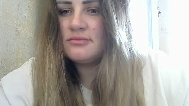 Snapshot of Honeydew-Waves chatting on 13, 3, 2026 Honeydew-Waves online show from 13, 3, 2026