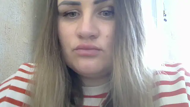 Snapshot of Honeydew-Waves chatting on 2, 4, 2026 Honeydew-Waves online show from 2, 4, 2026