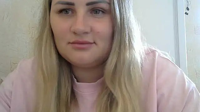 Snapshot of Honeydew-Waves chatting on 10, 6, 2026 Honeydew-Waves online show from 10, 6, 2026