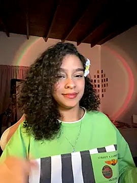 Snapshot of Arteatenea__ chatting on 27, 11, 2025 Arteatenea online show from 27, 11, 2025