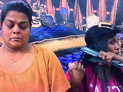 Snapshot of indianCherryPie chatting on 21, 11, 2025 indianCherryPie online show from 21, 11, 2025