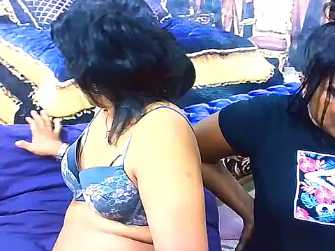 Snapshot of indianCherryPie chatting on 29, 11, 2025 indianCherryPie online show from 29, 11, 2025