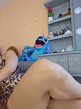 Snapshot of Selena_blake chatting on 2, 2, 2026 Selena blake online show from 2, 2, 2026