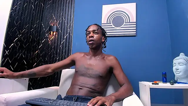 Snapshot of LarryCollin chatting on 2, 2, 2025 LarryCollin online show from 2, 2, 2025