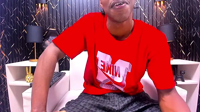 Snapshot of LarryCollin chatting on 1, 3, 2025 LarryCollin online show from 1, 3, 2025