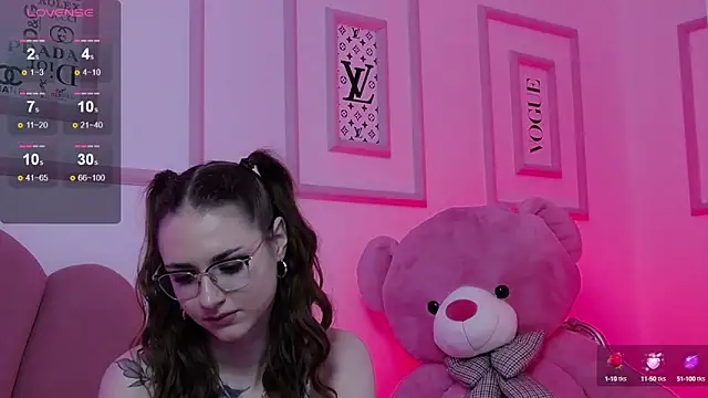 Abby  White online show from 3, 3, 2025