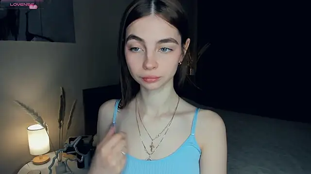 MaryJacksoon online show from 6, 1, 2025