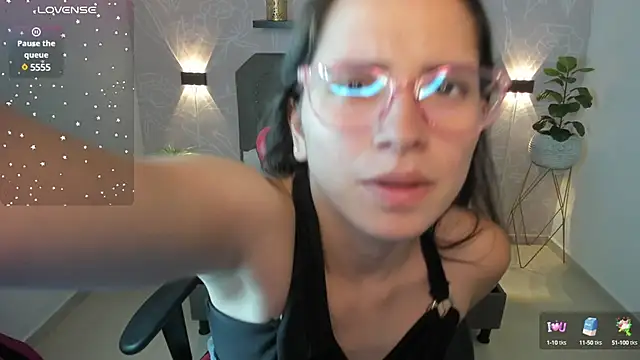Snapshot of angelica_dymond chatting on 31, 12, 2024 angelica dymond online show from 31, 12, 2024