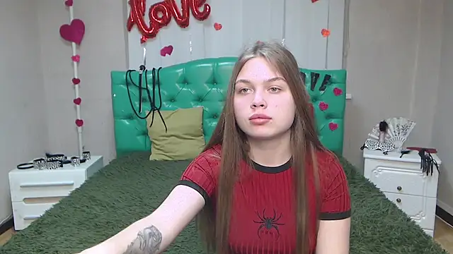 LaraPika online show from 18, 3, 2025