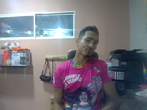 jeremy scott online show from 16, 9, 2025