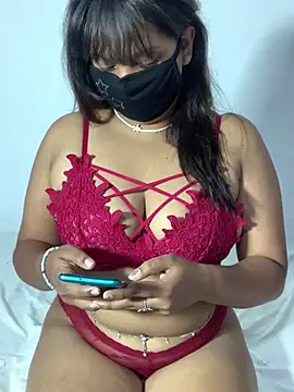 Jeroliee viyana online show from 21, 3, 2025