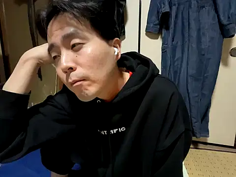 Snapshot of shigeki-113 chatting on 27, 11, 2025 shigeki-113 online show from 27, 11, 2025