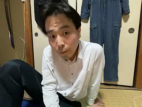 Snapshot of shigeki-113 chatting on 1, 12, 2025 shigeki-113 online show from 1, 12, 2025