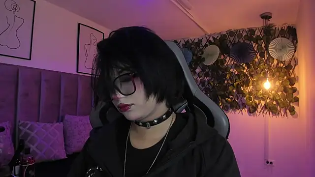 Snapshot of Kitty_Gang chatting on 6, 6, 2026 Kitty Gang online show from 6, 6, 2026