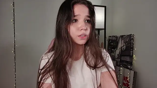 Snapshot of purrrrrrrrr chatting on 5, 12, 2024 purrrrrrrrr online show from 5, 12, 2024