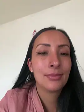 Snapshot of yaralyminjo2 chatting on 26, 12, 2024 yaralyminjo2 online show from 26, 12, 2024