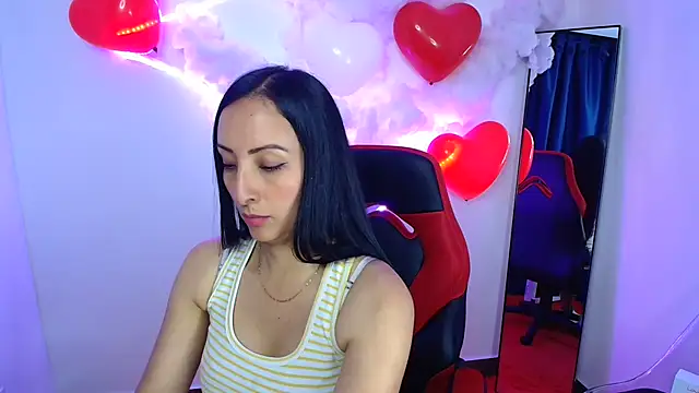 Snapshot of yaralyminjo2 chatting on 12, 2, 2025 yaralyminjo2 online show from 12, 2, 2025