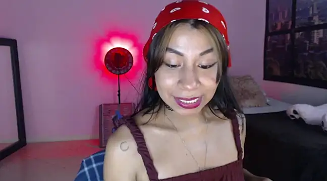 Snapshot of selene_gils chatting on 13, 3, 2025 selene gils online show from 13, 3, 2025
