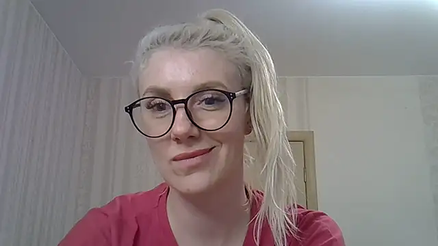 Snapshot of Pabonya91 chatting on 6, 3, 2025 Pabonya91 online show from 6, 3, 2025