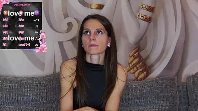 Snapshot of hailey_peach chatting on 14, 6, 2026 hailey peach online show from 14, 6, 2026