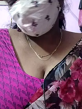 mallu-sumi online show from 3, 11, 2025