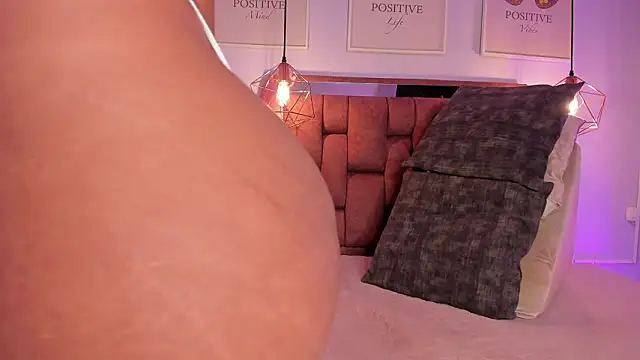 kristakinnky online show from 27, 3, 2026