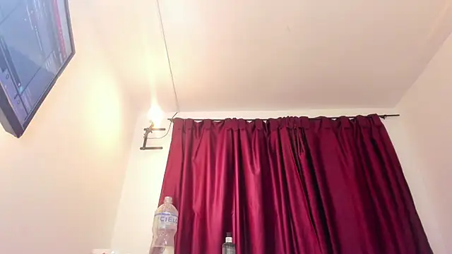  Caroliina online show from 28, 12, 2024